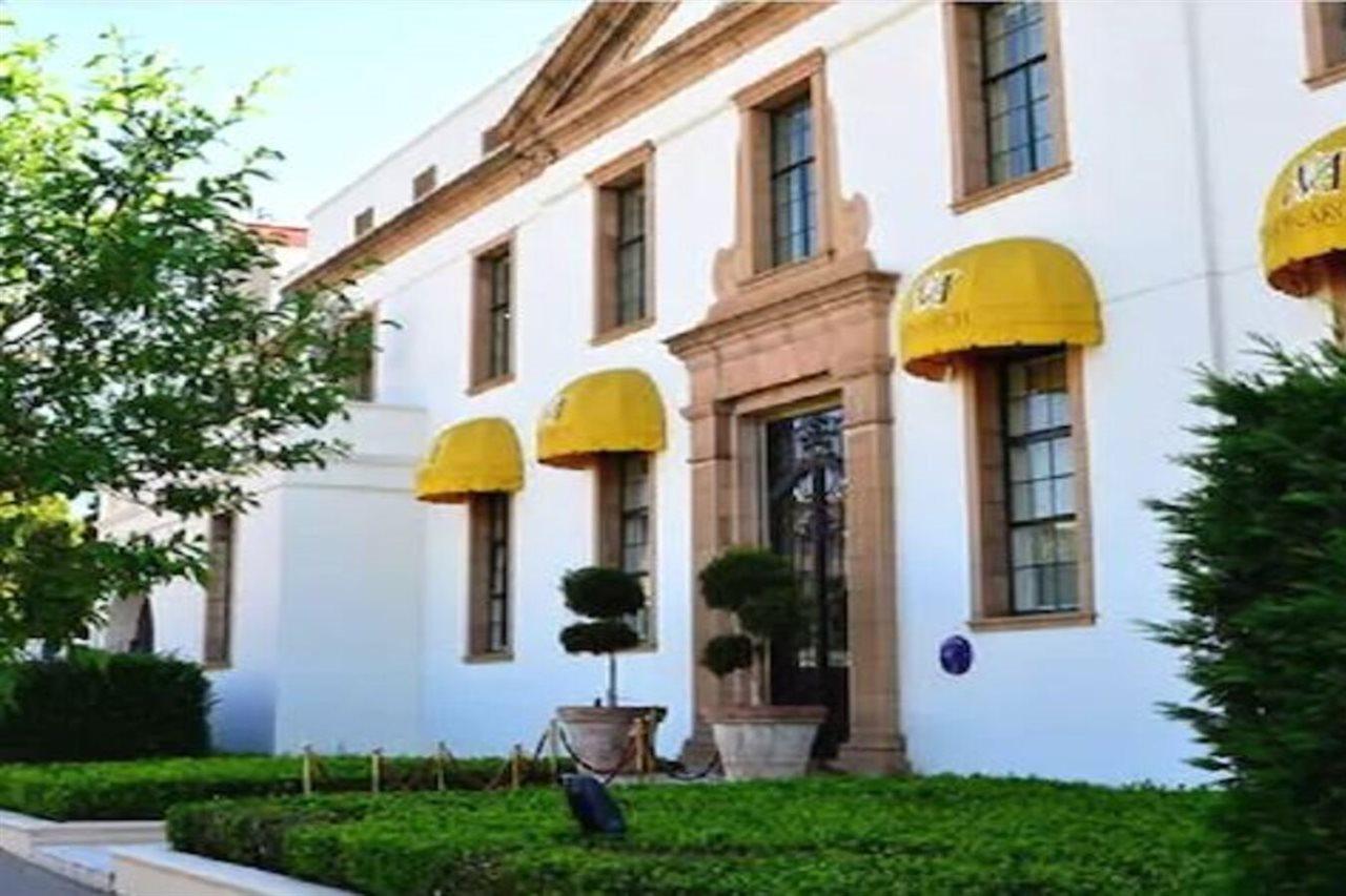 Monarch Hotel Johannesburg Bagian luar foto